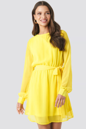 NA-KD Chiffon Dress - Yellow