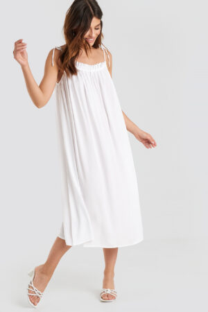 NA-KD Boho Flowing Straight Neck Midi Dress - White