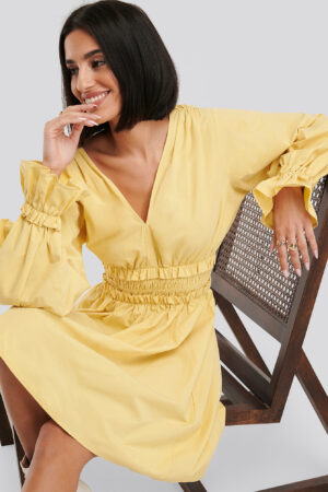 NA-KD Gathered Puff Sleeve Mini Dress - Yellow