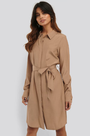 NA-KD Skjortklänning - Beige