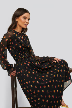 NA-KD Trend Långärmad Midiklänning - Black