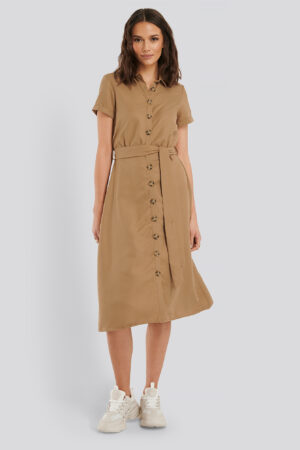 Trendyol Klänning Med Knappdetaljer - Beige