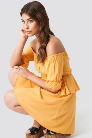Debiflue x NA-KD Off Shoulder Frill Short Dress - Yellow