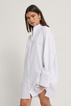 Manon Tilstra x NA-KD Boxig Klänning - White