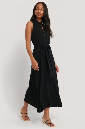 NA-KD Trend Ärmlös Klänning - Black