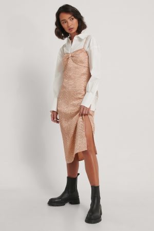 NA-KD Trend Midiklänning Med Struktur - Beige