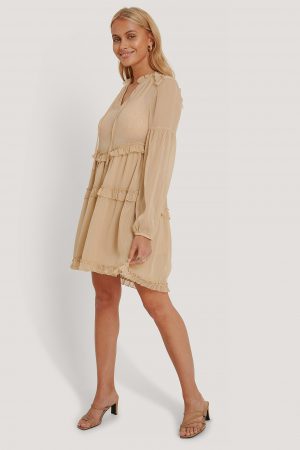 NA-KD Boho Chiffongklänning Med Krås - Beige