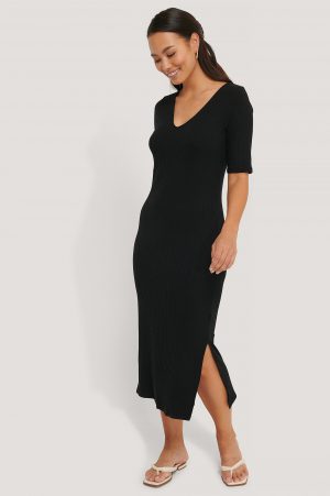 NA-KD Basic Ribbed V-Neck Jersey Midi Dress - Black