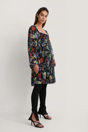NA-KD Trend Chiffongklänning Med Smockdetalj - Multicolor