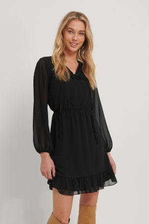 Trendyol Miniklänning Med Knytdetalj - Black