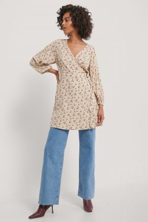 NA-KD Boho Omlottklänning Med Knytning - Beige