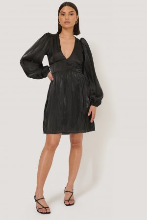 NA-KD Boho V-shape Structured Satin Dress - Black