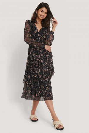 NA-KD Boho V-Ringad Omlottklänning I Mesh - Multicolor