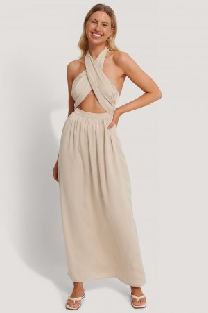 Stéphanie Durant x NA-KD Maxiklänning Med Korslagd Front - Beige