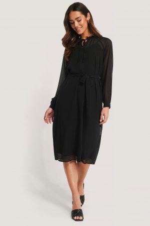 Trendyol Plisserad Midiklänning - Black