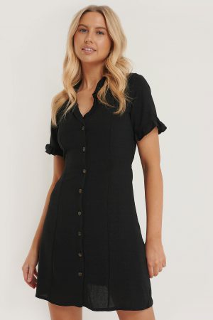 Trendyol Miniklänning Med Knappar Och Rynkdetalj - Black