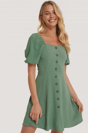 Trendyol Klänning Med Knappar Och Puffärmar - Green