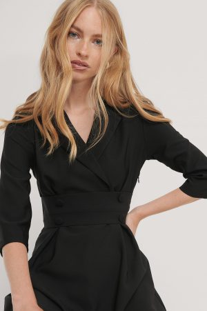 Trendyol Miniklänning Med Knappdetaljer - Black