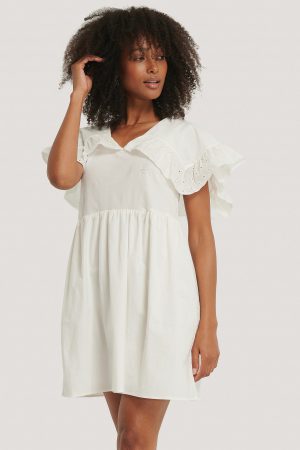 Trendyol Miniklänning - White